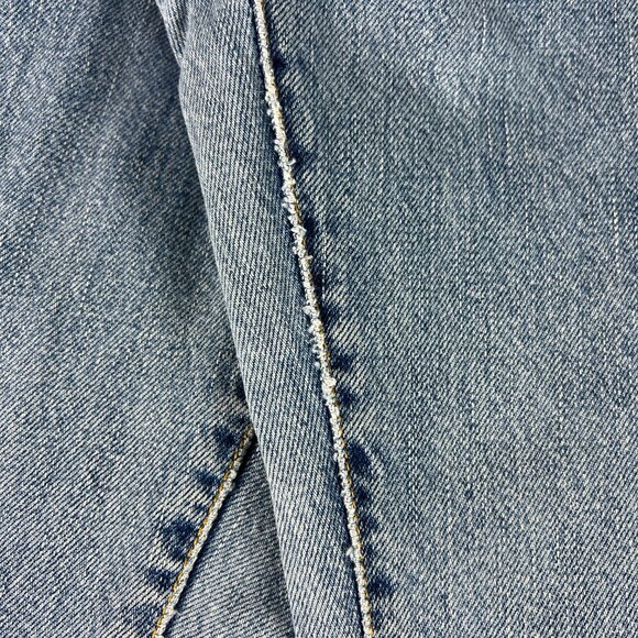 Y2K Levi's Jeans Women's Petite 32x26* 550 Relaxed Tapered Blue Denim Tag 12P M - Picture 3 of 16
